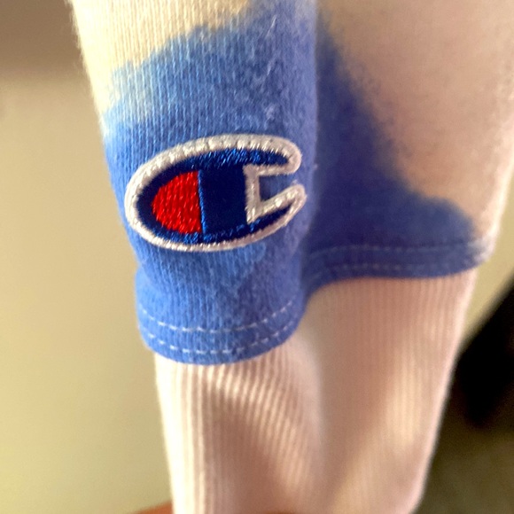 🎨✨Champion Tie Dye Zip-Up Hoodie! 🎨✨ - Picture 5 of 6